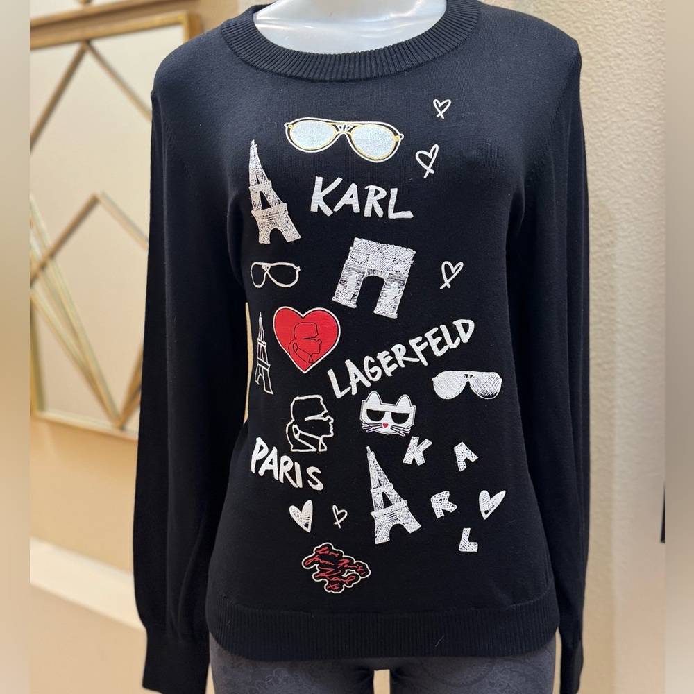 KARL LAGERFELD PARIS Graphic Sweater.New with Tags,large run small like a medium